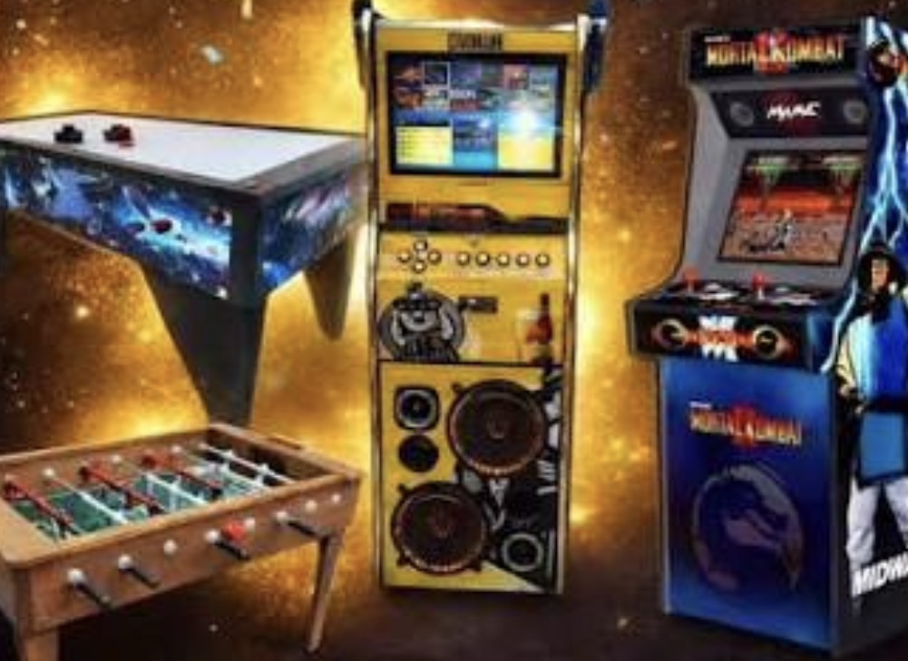 BRINQUEDOS ELETRÔNICOS E INFLÁVEIS